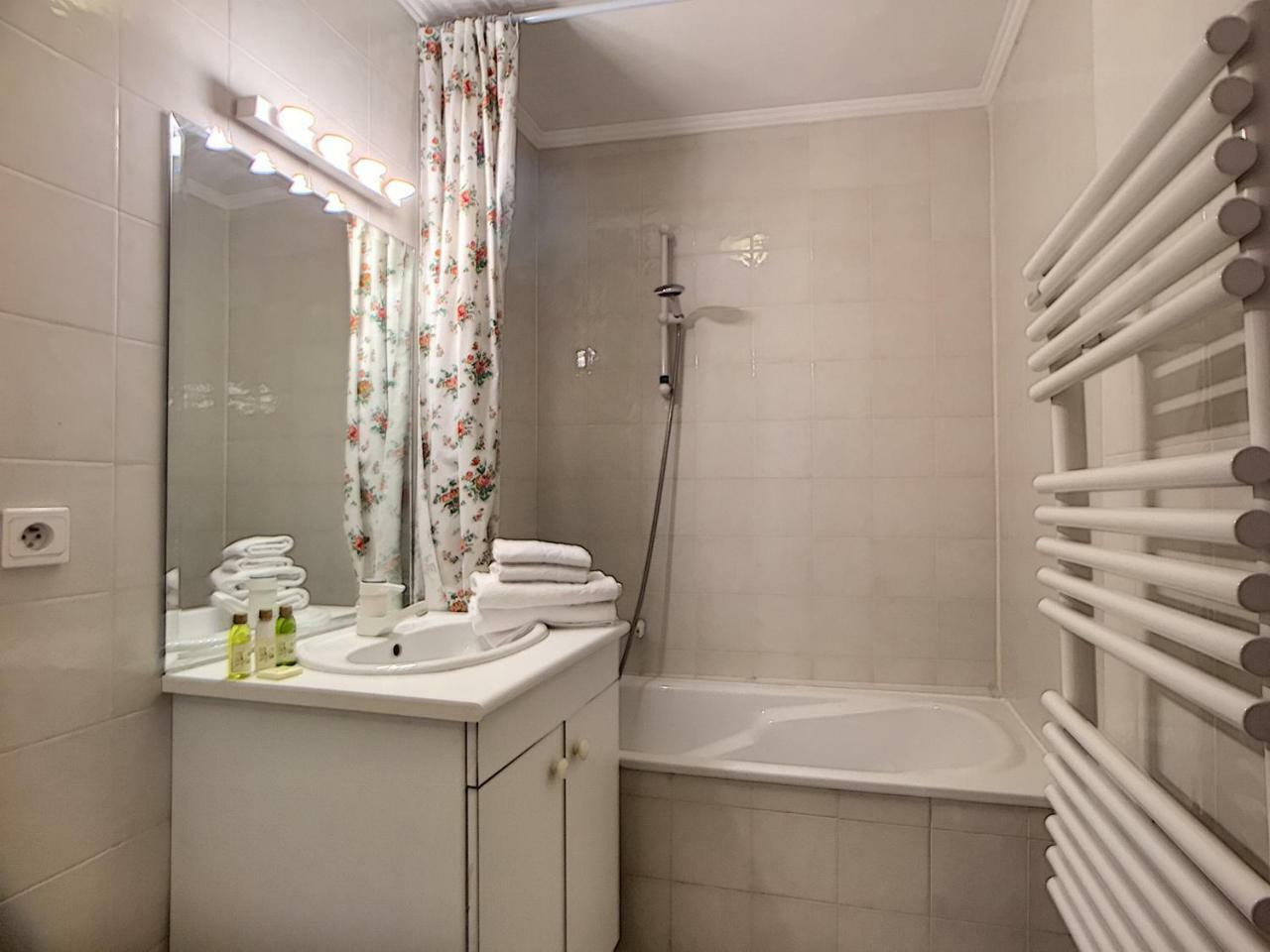 Nestor&Jeeves - Palais Renoir - By Sea - Free Parking Apartment Nice Ngoại thất bức ảnh
